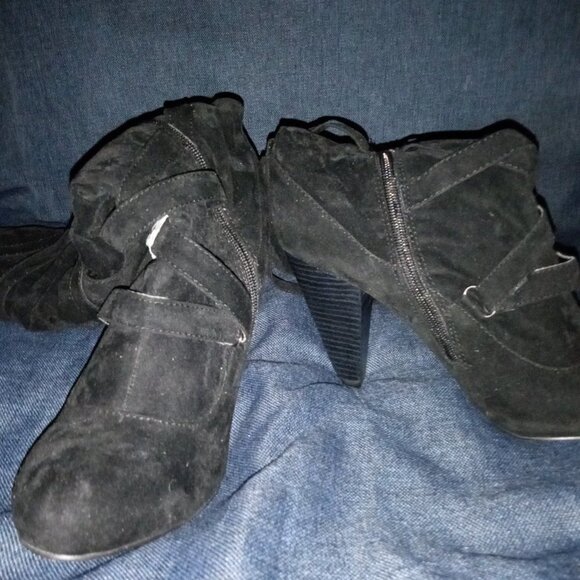 "  URBAN FAUX SUEDE COWGIRL " ( BRAND NEW !!! ) - Picture 5 of 5